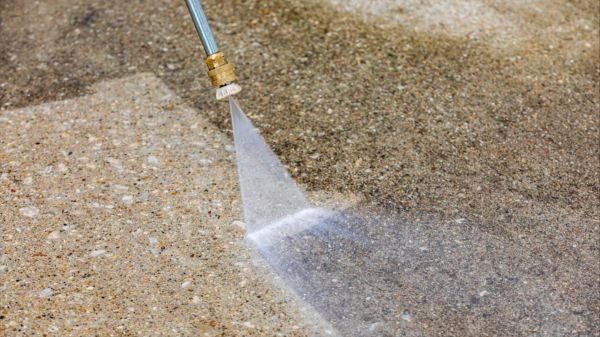 Concrete Cleaning and Sealing